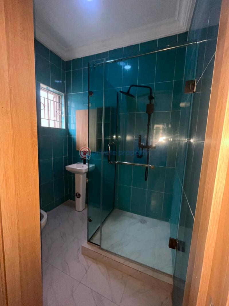 5 bedroom House For Rent Chevron Lekki Lagos - 8