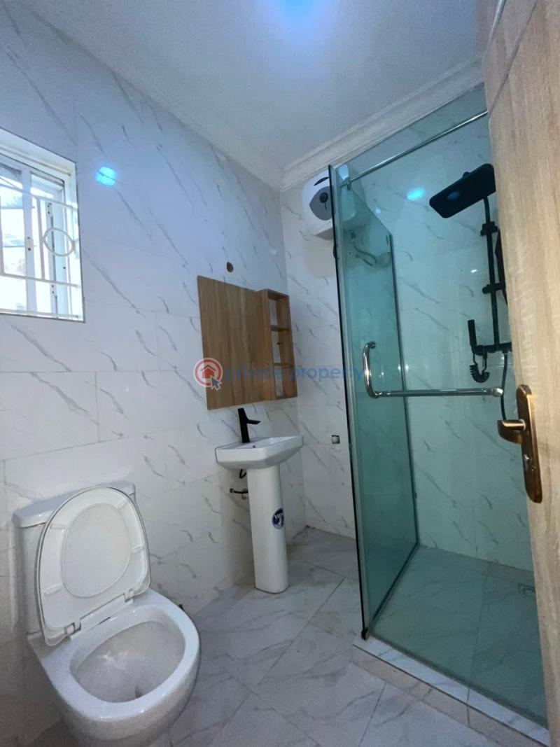 5 bedroom House For Rent Chevron Lekki Lagos - 10