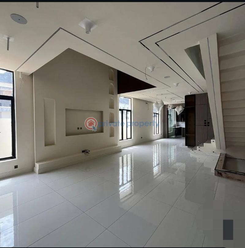 5 bedroom Detached Duplex For Sale Chevron Drive Lekki Lagos - 1