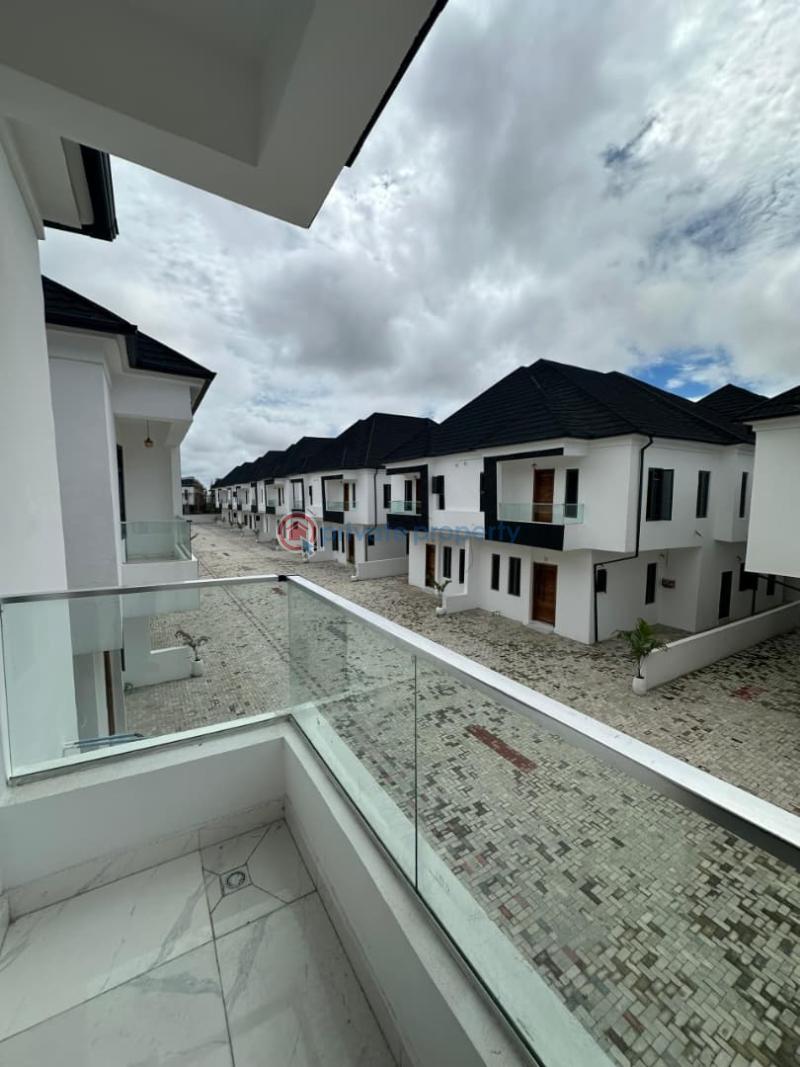 5 bedroom Detached Duplex For Sale Estate Victoria Garden City Lekki Lagos - 17