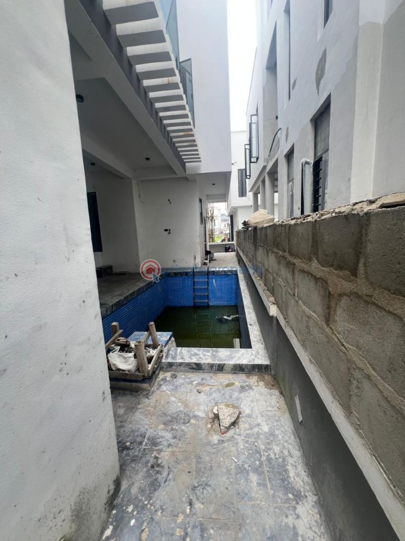 5 bedroom Detached Duplex For Sale Mega Mound Lekky County Lekki Phase 2 Lagos - 1