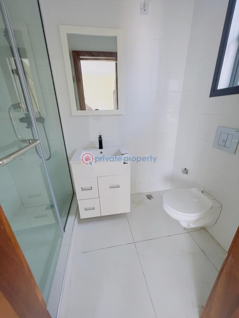 5 bedroom Detached Duplex For Sale Lekki Phase 1, Lagos Lekki Phase 1 Lagos - 22