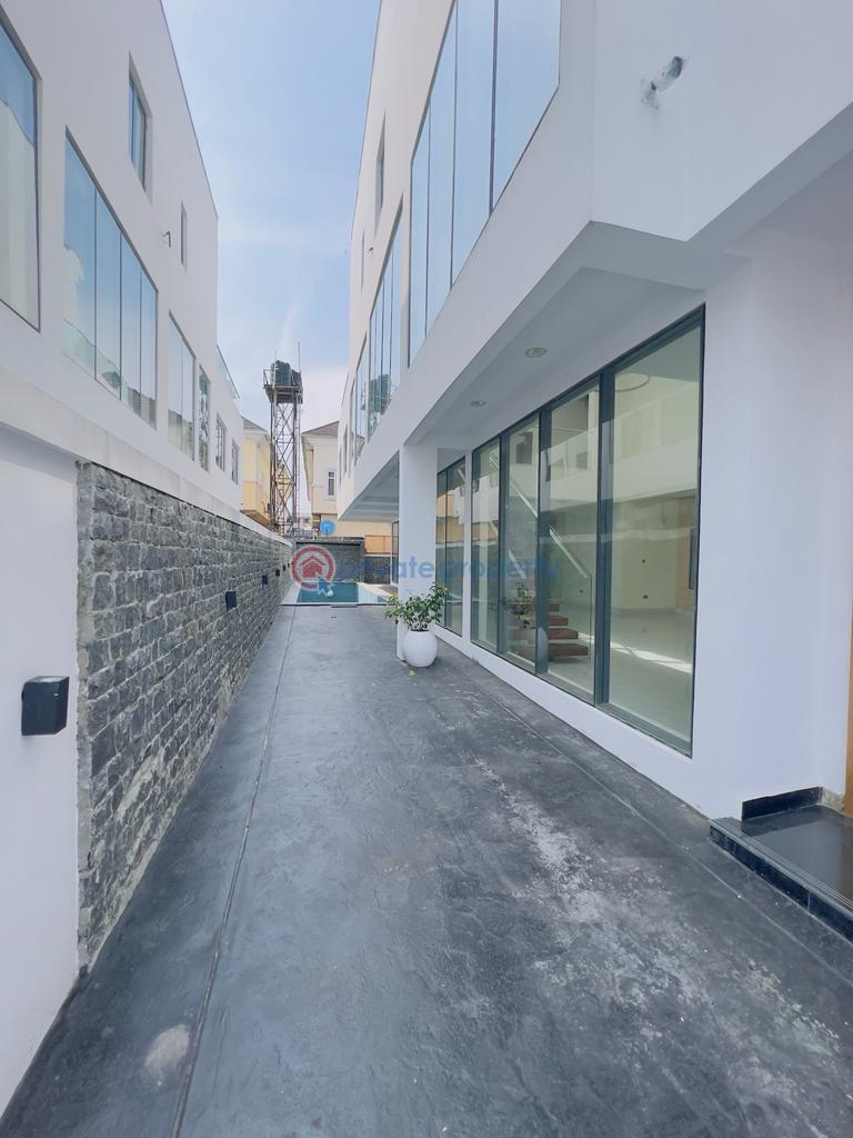 5 bedroom Detached Duplex For Sale Lekki Phase 1, Lagos Lekki Phase 1 Lagos - 2