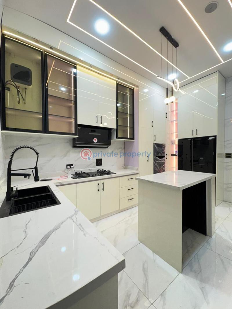 5 bedroom Detached Duplex For Sale Ikota Lekki Phase 2 Lagos - 4