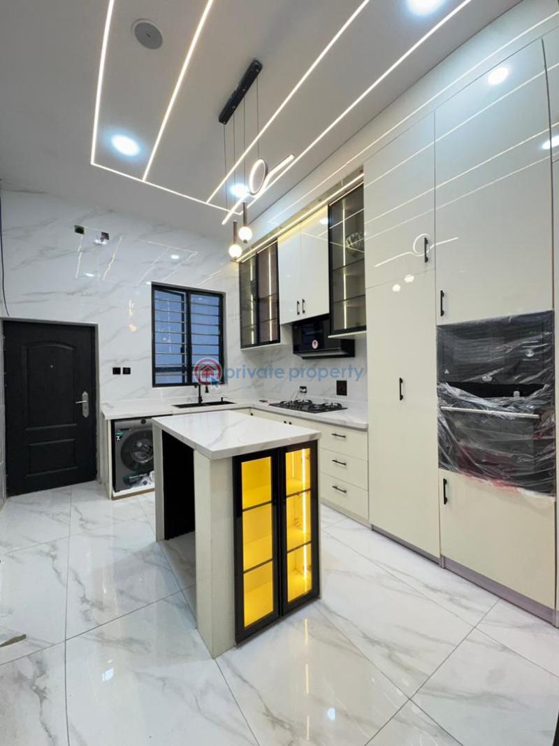 5 bedroom Detached Duplex For Sale Ikota Lekki Phase 2 Lagos - 5