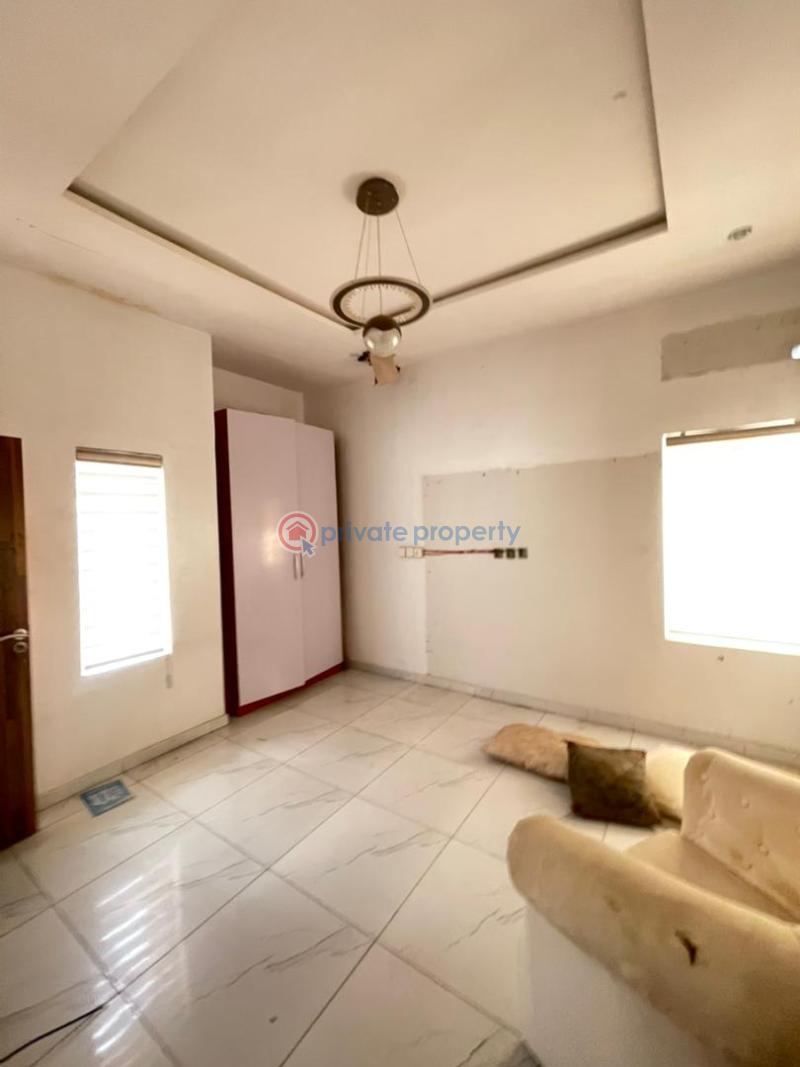 5 bedroom Semi detached Duplex For Sale Osapa London Lekki Phase 1 Lagos - 11