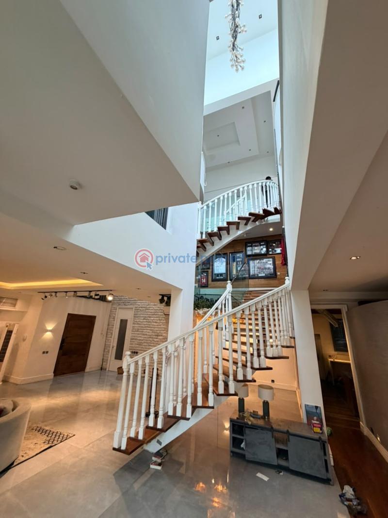 5 bedroom Semi detached Duplex For Rent Banana Island Ikoyi Lagos - 11