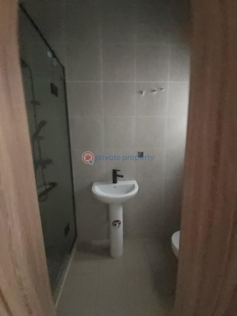 4 bedroom Terraced Duplex For Sale Chevron Lekki Phase 2 Lagos - 16