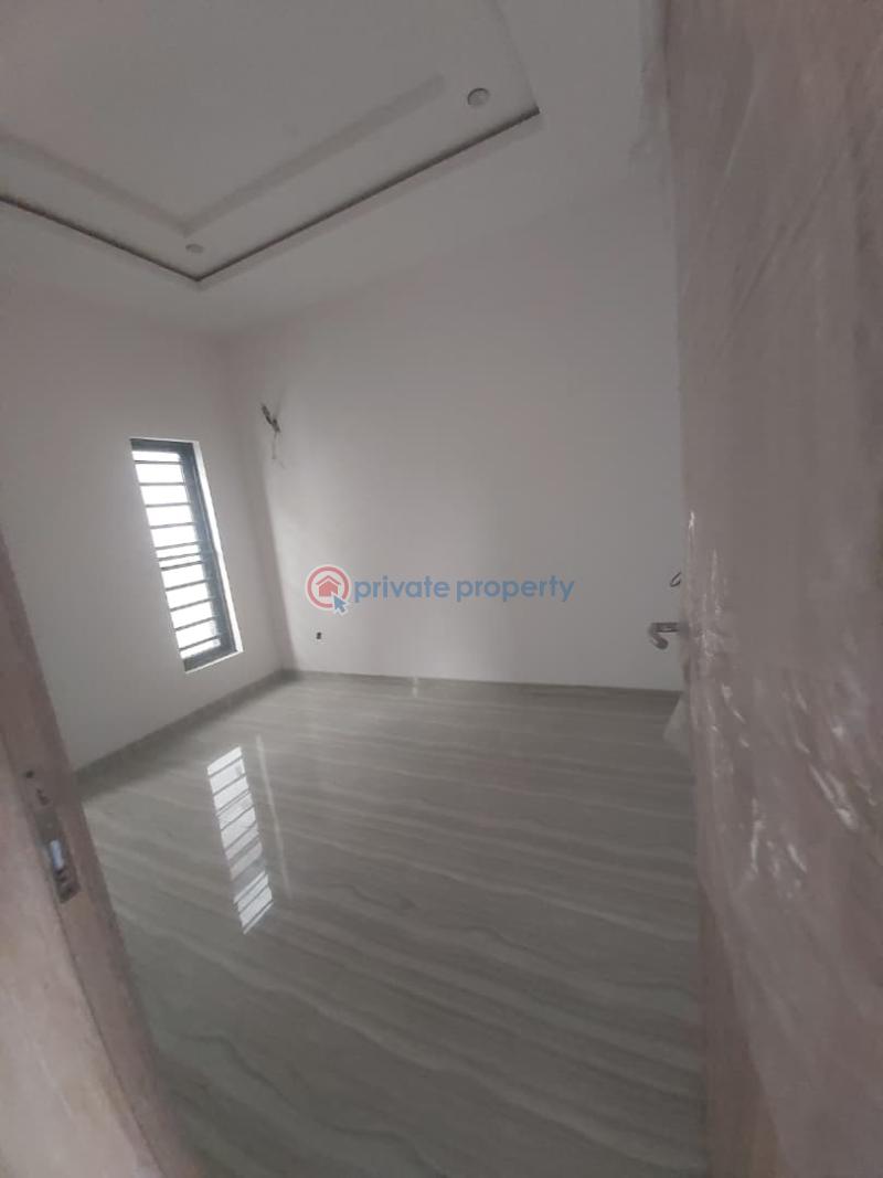 4 bedroom Terraced Duplex For Sale Chevron Lekki Phase 2 Lagos - 4