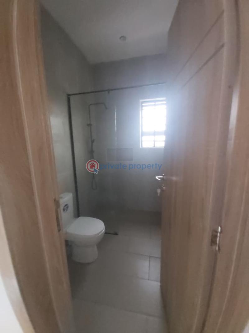 4 bedroom Terraced Duplex For Sale Chevron Lekki Phase 2 Lagos - 18