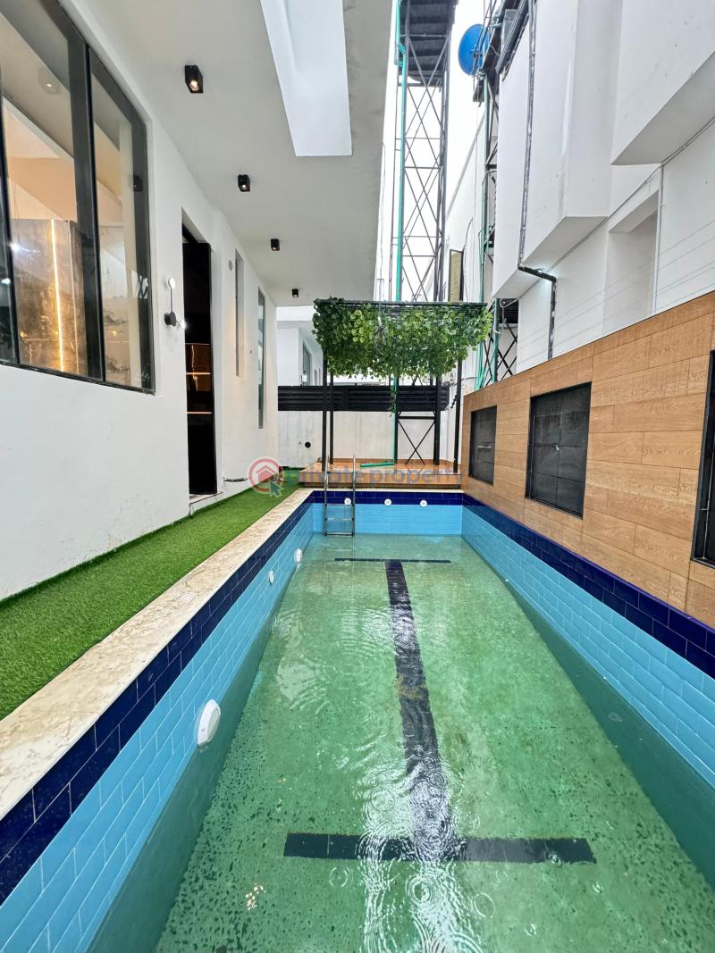 5 bedroom Detached Duplex For Sale Chevron Drive Lekki Lagos - 3