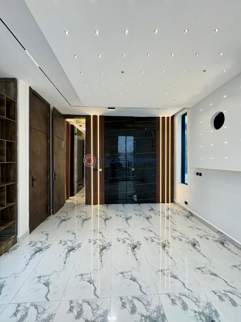 5 bedroom Detached Duplex For Sale Chevron Drive Lekki Lagos - 5