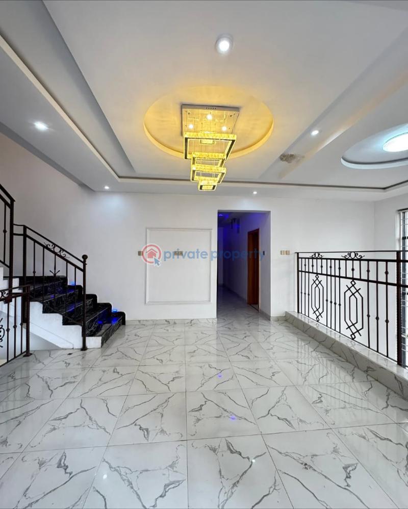 5 bedroom Detached Duplex For Sale Omole Phase 1 Ikeja Lagos - 18