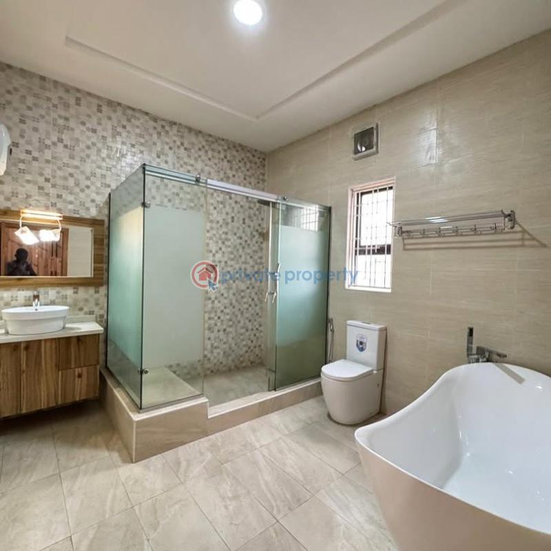 5 bedroom Detached Duplex For Sale Omole Phase 1 Ikeja Lagos - 4