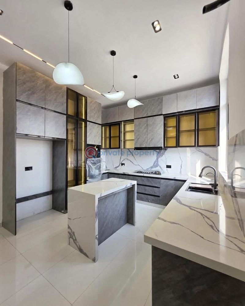 5 bedroom Duplex For Sale Chevron Drive Lekki Lagos - 3