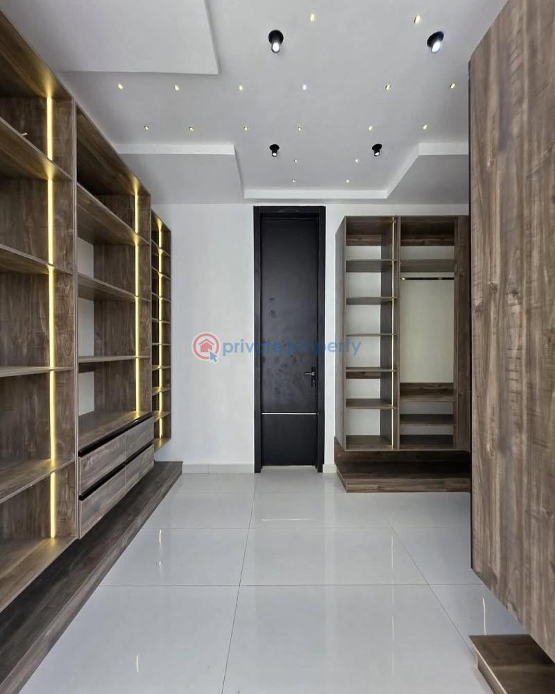 5 bedroom Duplex For Sale Chevron Drive Lekki Lagos - 2