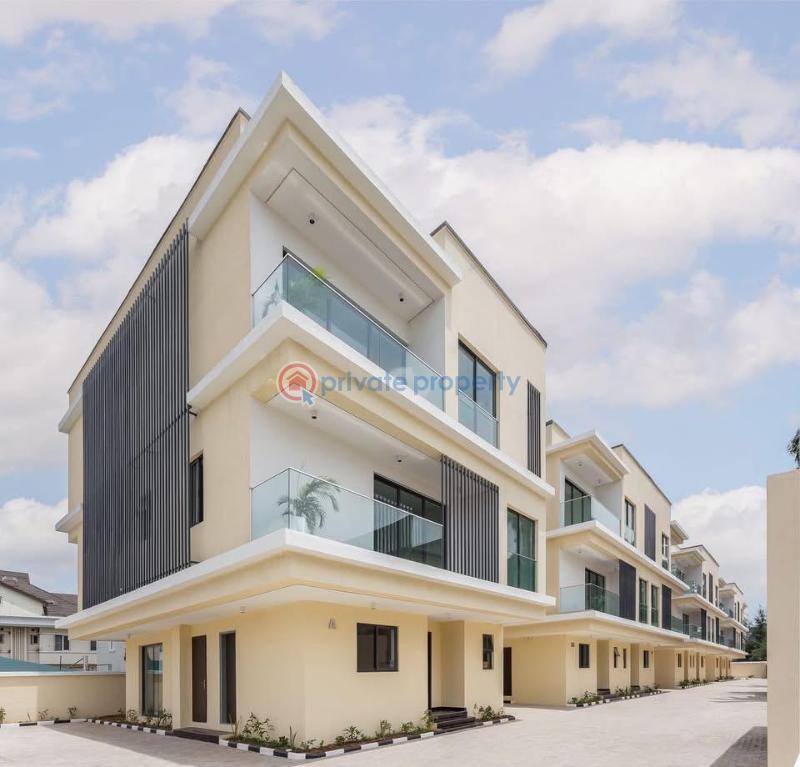 5 bedroom Semi detached Duplex For Sale Estate Ikoyi Lagos - 3