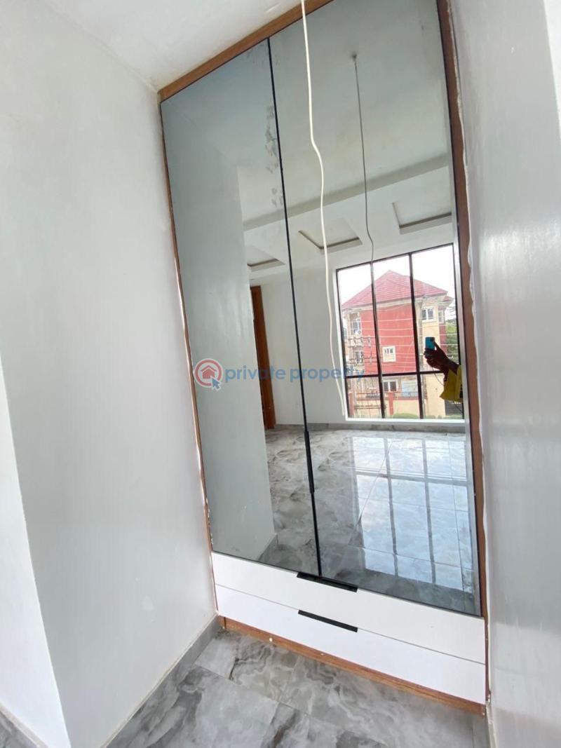 5 bedroom Detached Duplex For Sale Osapa Lekki Lagos - 14