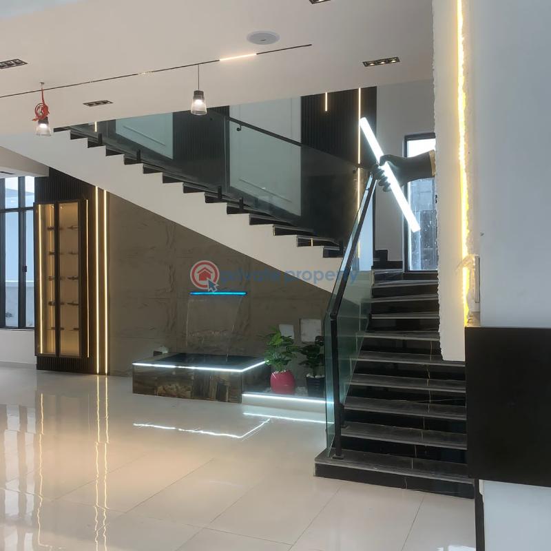 Exquisite 6 bedroom detached duplex bq gym cinema pool - 10 6 bedroom Detached Duplex For Sale Hampton Lake Estate Chevron Lekki Phase 2 Lagos - 10