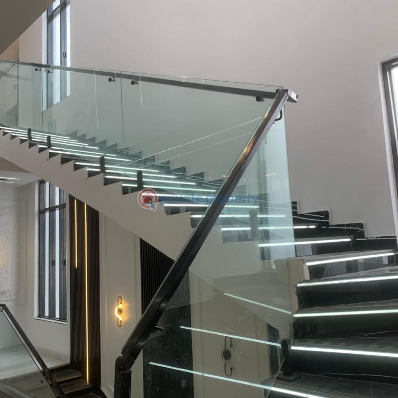Exquisite 6 bedroom detached duplex bq gym cinema pool - 13 6 bedroom Detached Duplex For Sale Hampton Lake Estate Chevron Lekki Phase 2 Lagos - 13