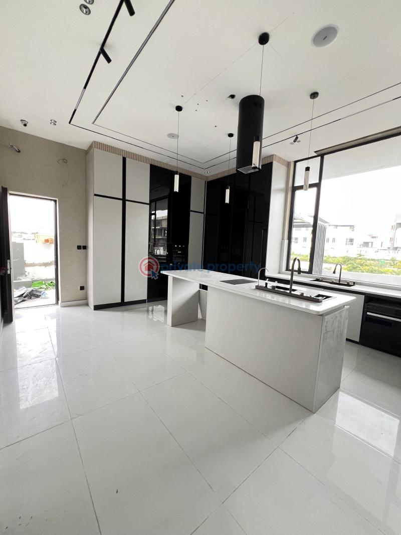 6 bedroom Detached Duplex For Sale Osapa Lekki Lagos - 11