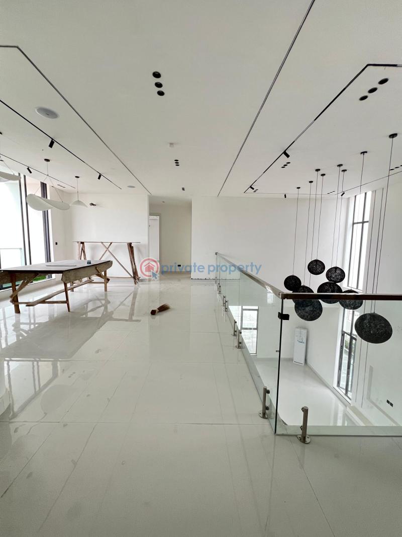 6 bedroom Detached Duplex For Sale Osapa Lekki Lagos - 3