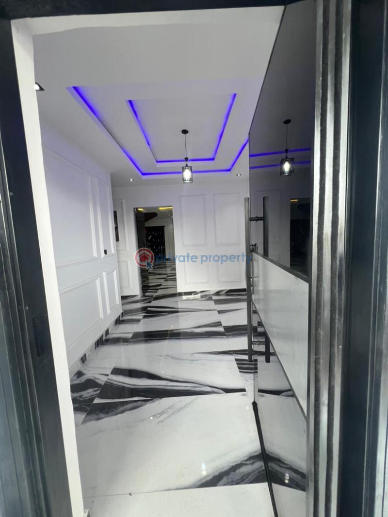 Exquisite 6 bedroom fully detached duplex with bq - 25 6 bedroom Detached Duplex For Sale Royal Garden Estate Lekki Phase 2 Lagos - 25