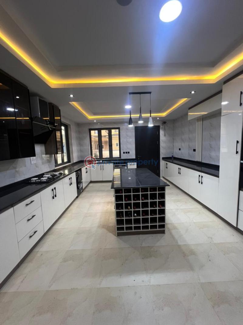 Exquisite 6 bedroom fully detached duplex with bq - 4 6 bedroom Detached Duplex For Sale Royal Garden Estate Lekki Phase 2 Lagos - 4