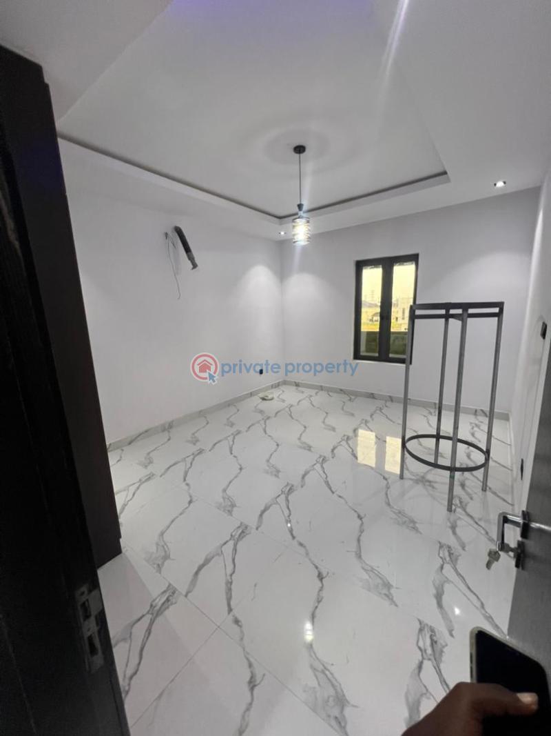 Exquisite 6 bedroom fully detached duplex with bq - 18 6 bedroom Detached Duplex For Sale Royal Garden Estate Lekki Phase 2 Lagos - 18