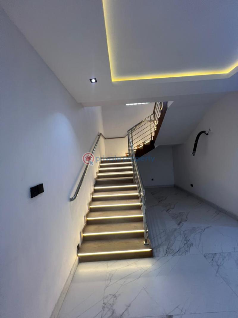 Exquisite 6 bedroom fully detached duplex with bq - 13 6 bedroom Detached Duplex For Sale Royal Garden Estate Lekki Phase 2 Lagos - 13