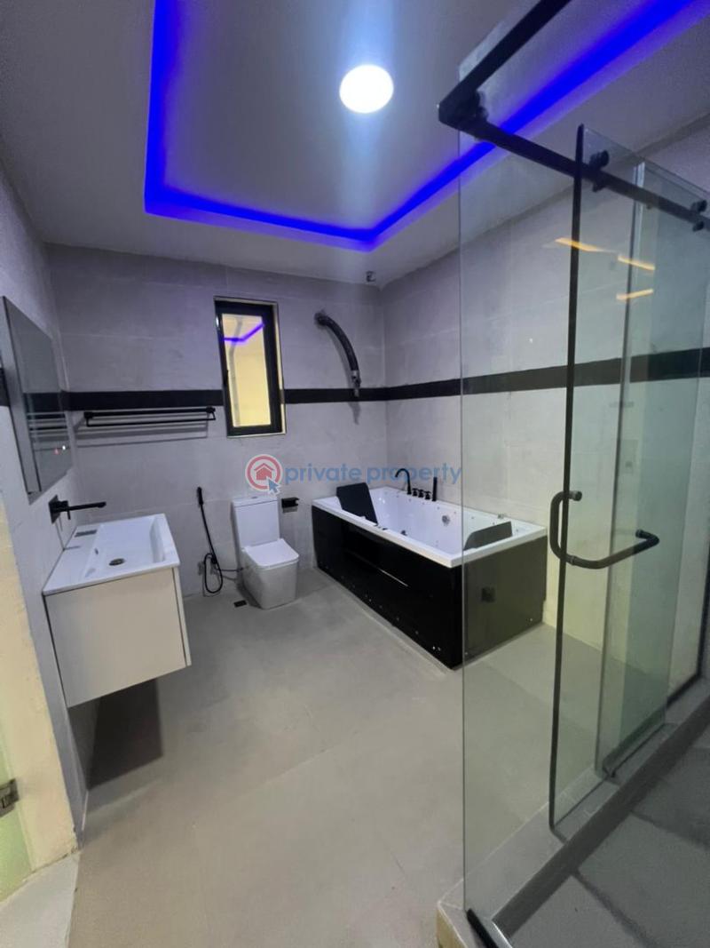 Exquisite 6 bedroom fully detached duplex with bq - 24 6 bedroom Detached Duplex For Sale Royal Garden Estate Lekki Phase 2 Lagos - 24