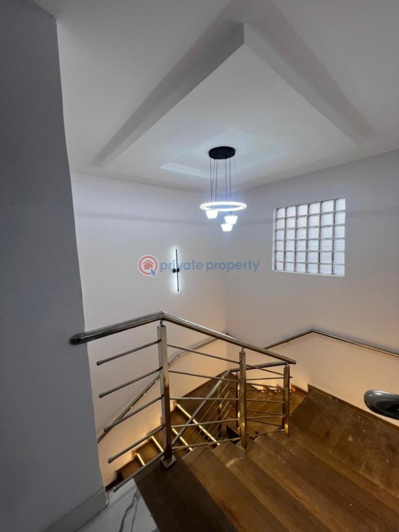 Exquisite 6 bedroom fully detached duplex with bq - 15 6 bedroom Detached Duplex For Sale Royal Garden Estate Lekki Phase 2 Lagos - 15