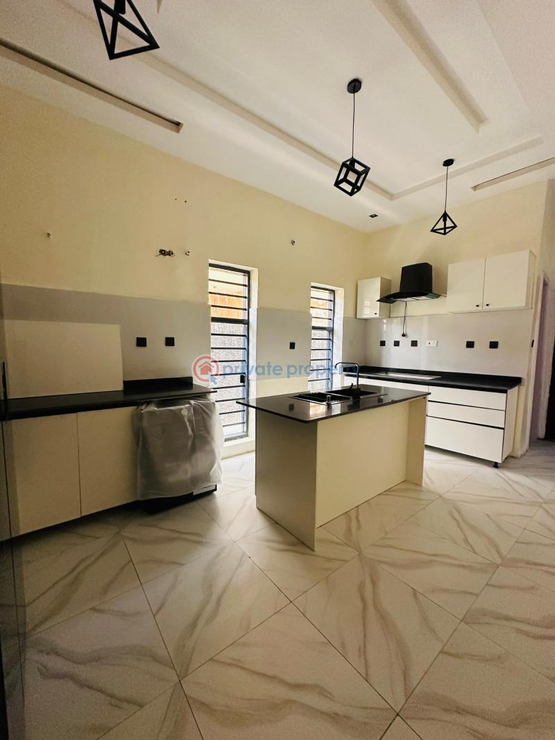 5 bedroom Detached Duplex For Sale Magodo GRA Phase 2 Kosofe/Ikosi Lagos - 0