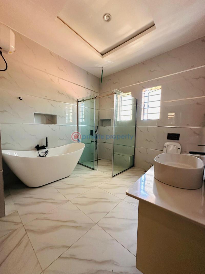 5 bedroom Detached Duplex For Sale Magodo GRA Phase 2 Kosofe/Ikosi Lagos - 14