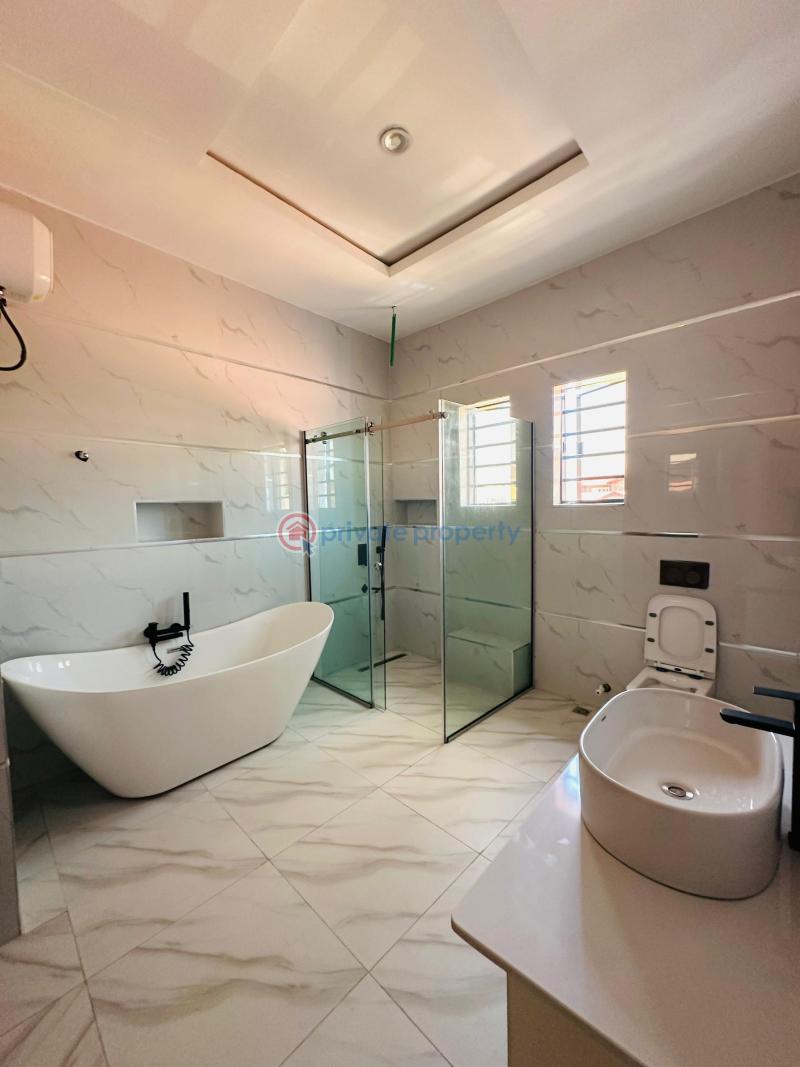 5 bedroom Detached Duplex For Sale Magodo GRA Phase 2 Kosofe/Ikosi Lagos - 11