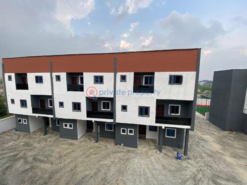 2 bedroom Terrace For Sale Near Shop Rite Mall Sangotedo Ajah Lagos