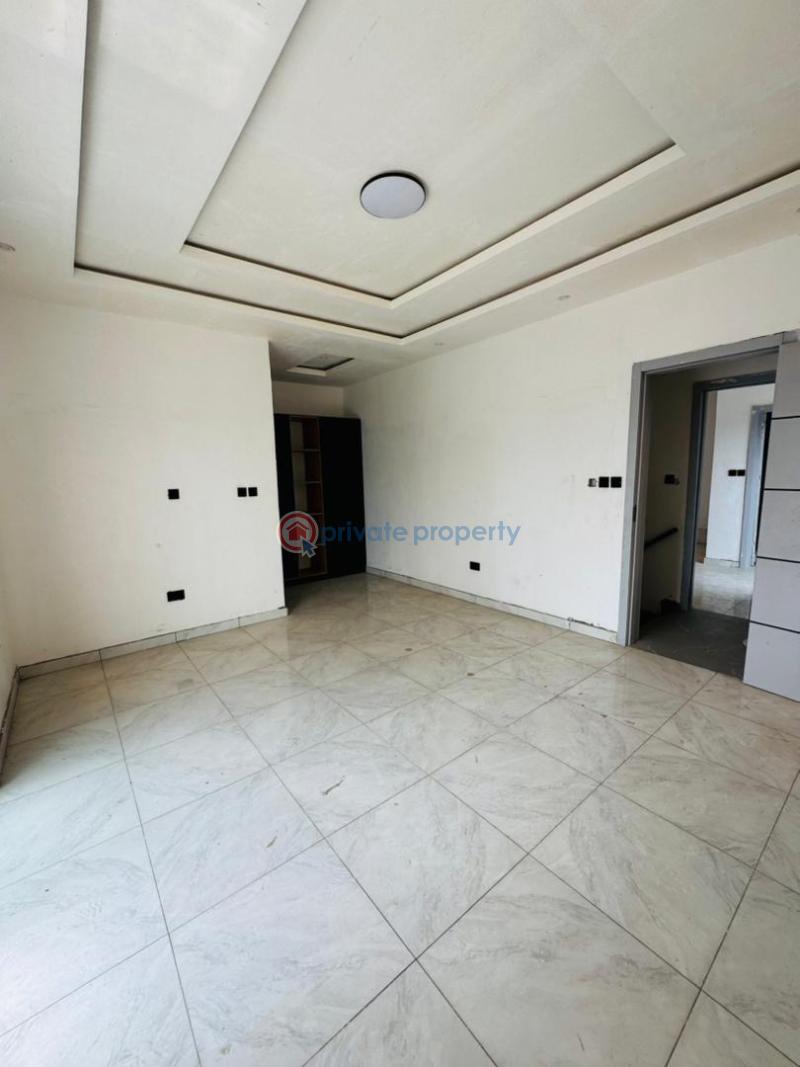 4 bedroom Semi detached Duplex For Sale Ogudu GRA Lagos - 9