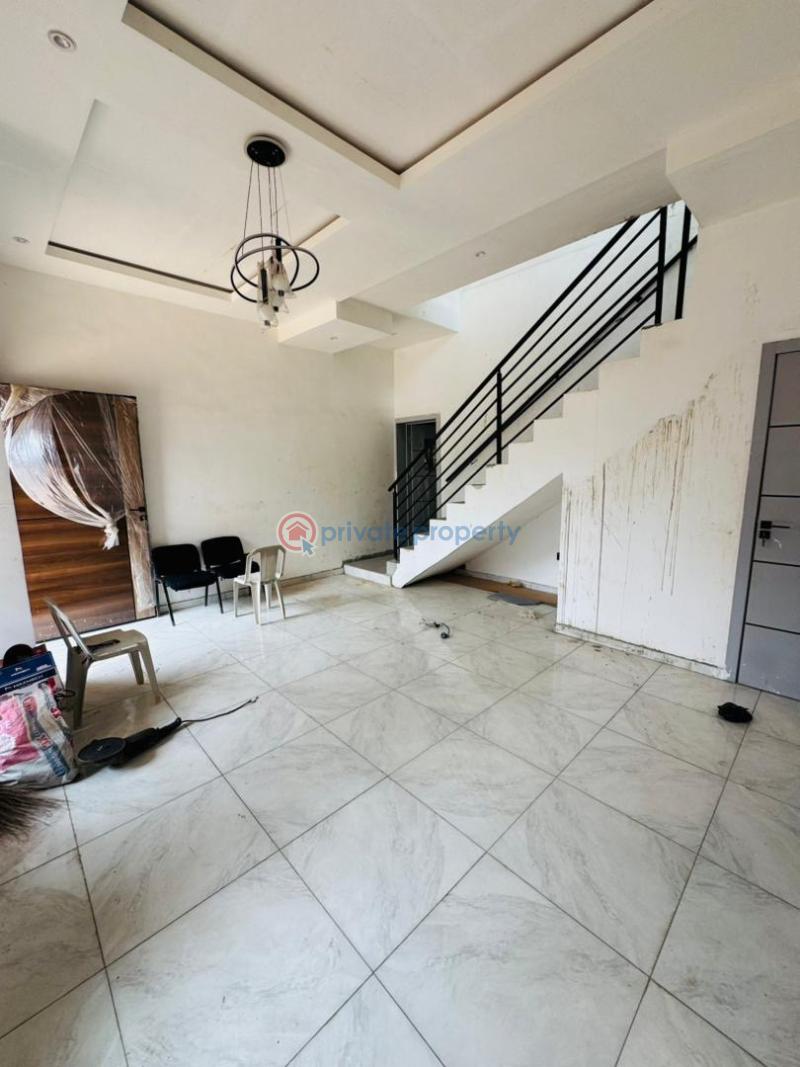 4 bedroom Semi detached Duplex For Sale Ogudu GRA Lagos - 3
