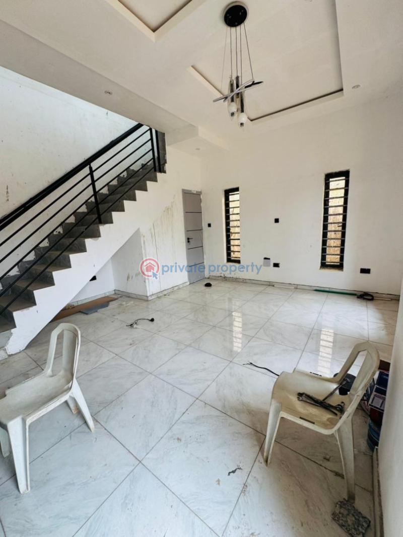 4 bedroom Semi detached Duplex For Sale Ogudu GRA Lagos - 8