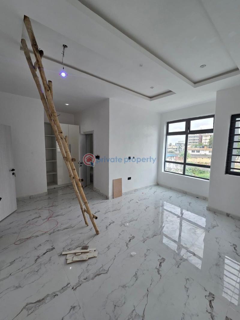 4 bedroom Semi detached Duplex For Sale Opebi Ikeja Lagos - 7