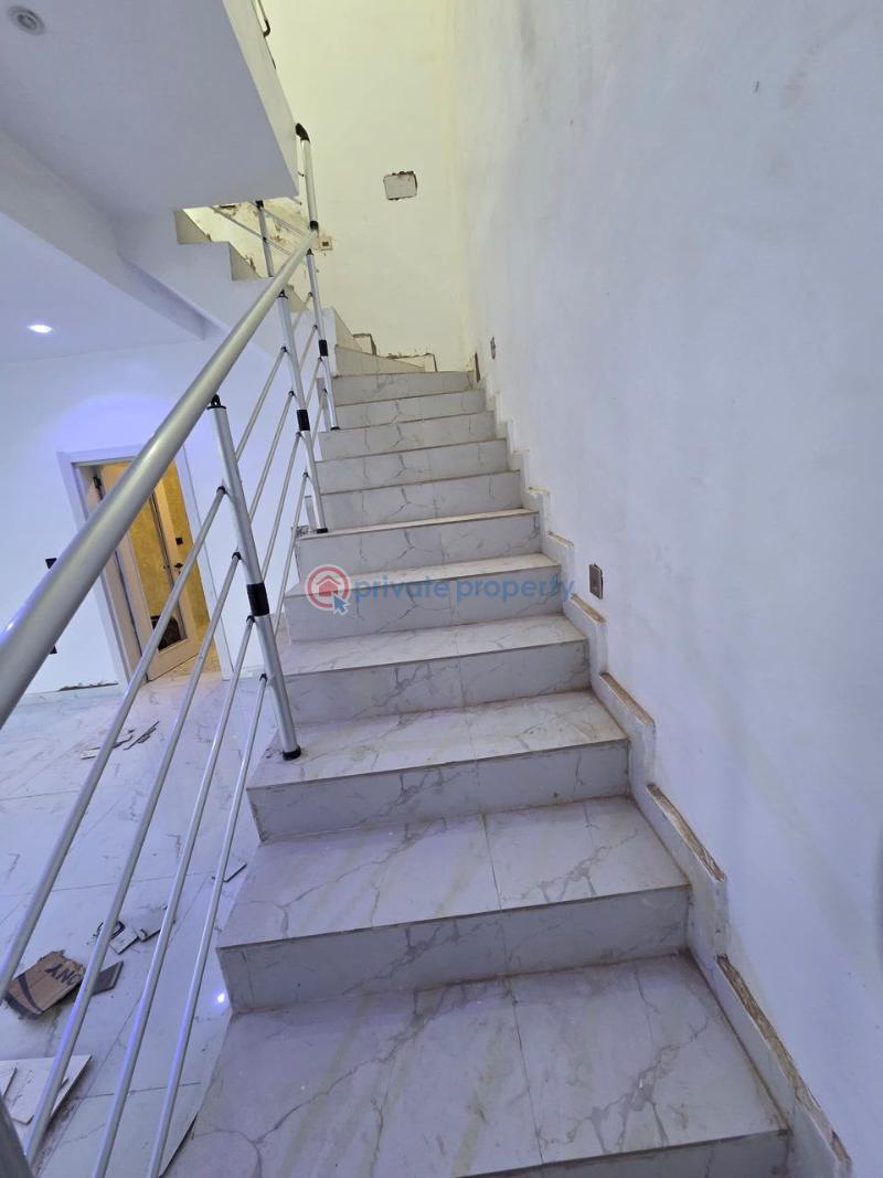 4 bedroom Semi detached Duplex For Sale Opebi Ikeja Lagos - 11