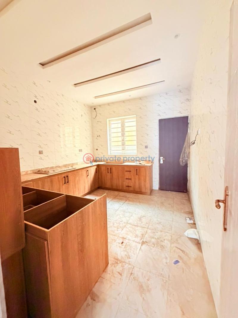 4 bedroom Semi detached Duplex For Sale Opebi Ikeja Lagos - 8