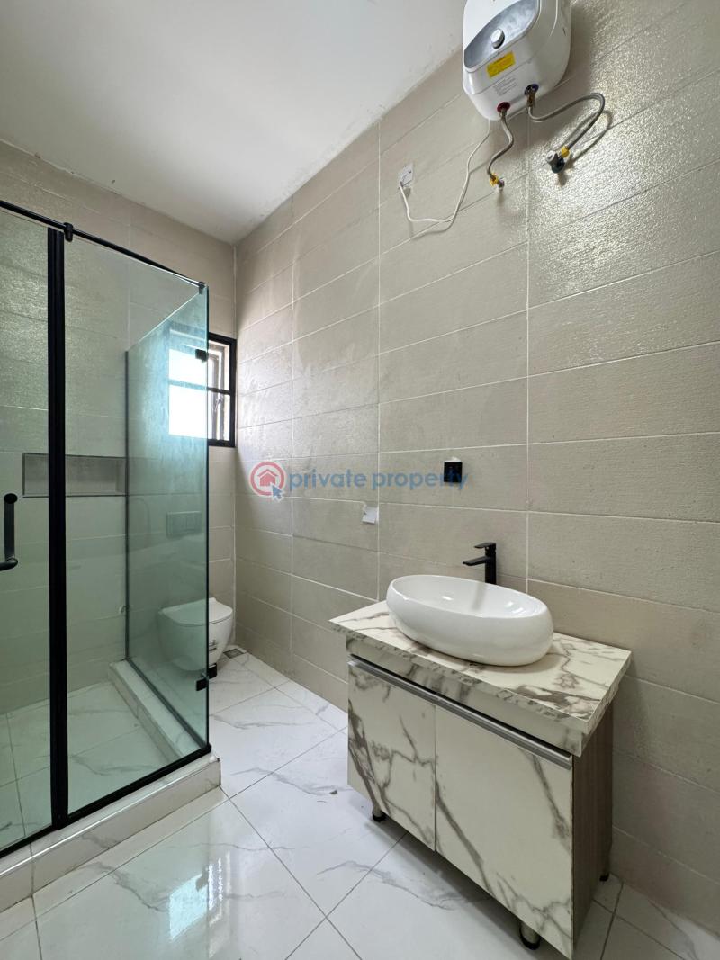 5 bedroom Detached Duplex For Sale Orchid Road Lekki Lagos - 15