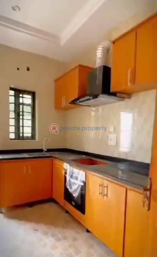 4 bedroom Detached Duplex For Sale Wtc Estate Enugu Area  - 3