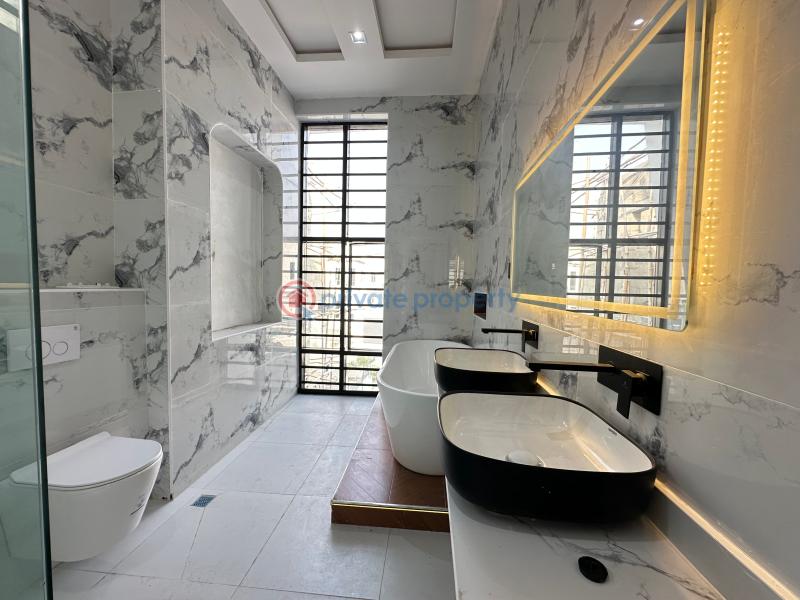 5 bedroom Duplex For Sale Chevron Lekki Lagos - 16
