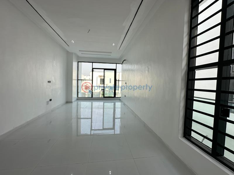 5 bedroom Duplex For Sale Chevron Lekki Lagos - 11