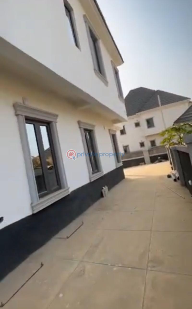 4 bedroom Detached Duplex For Sale A Mini Estate In Lugbe Abuja Lugbe Abuja Phase 4  - 3