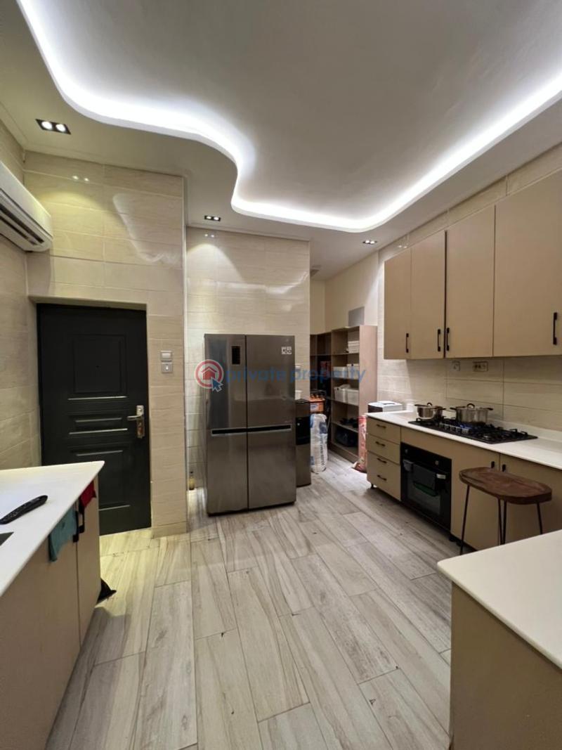 3 bedroom Flat & Apartment For Sale Bourdillon Ikoyi Lagos - 5