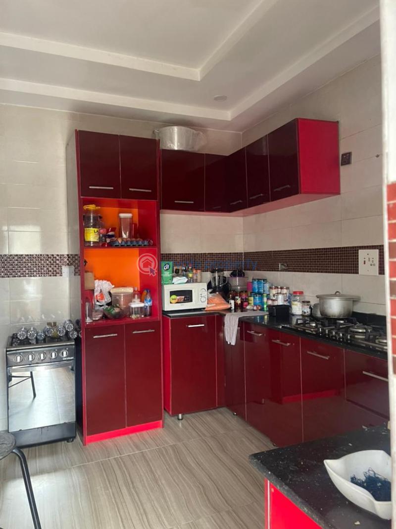 4 bedroom Terraced Duplex For Sale Chevron Lekki Phase 2 Lagos - 3
