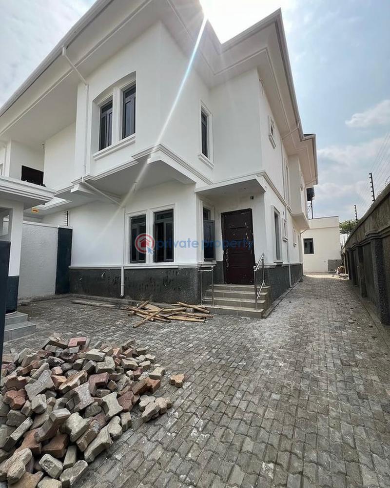 4 bedroom Terrace For Sale Kado Abuja Phase 2  - 1